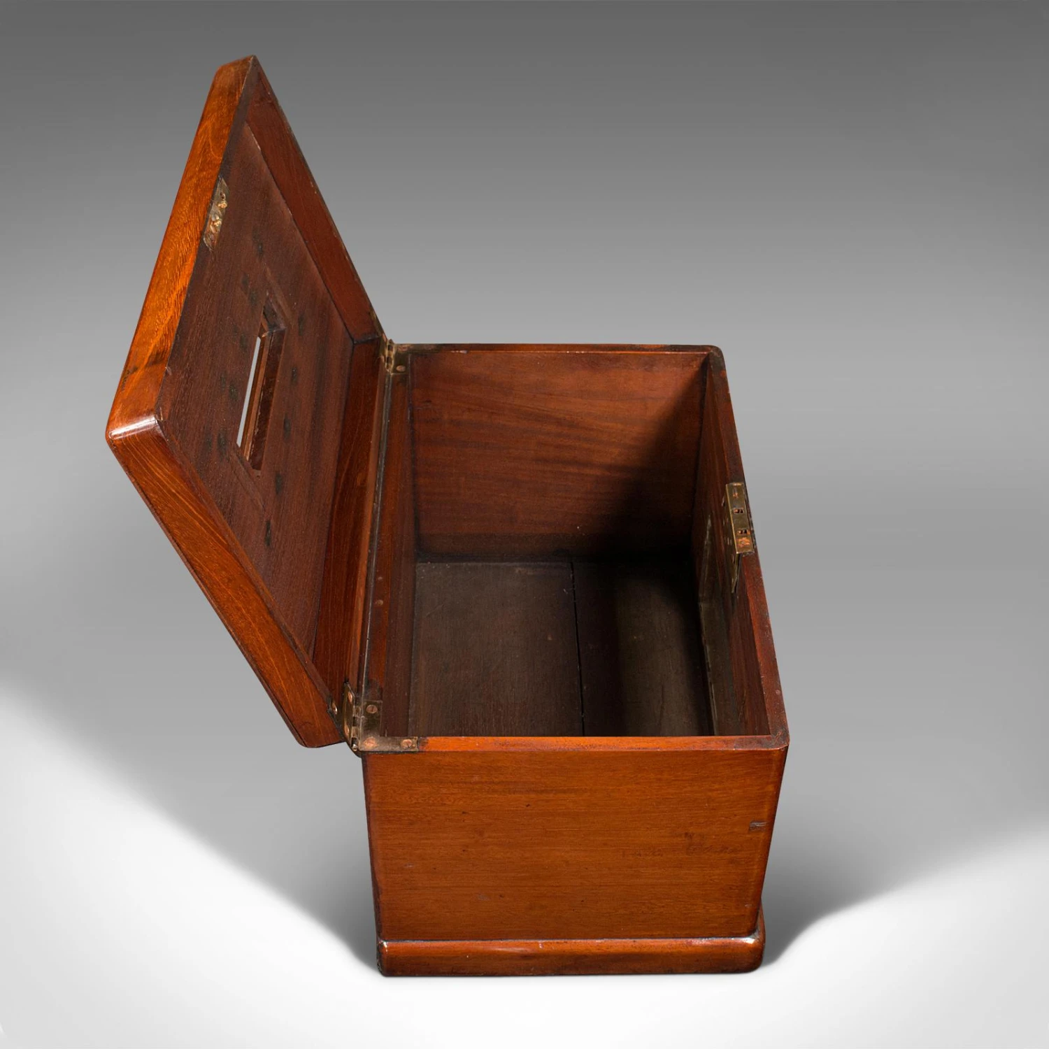 1900s Antique Victorian English Hotel Post Box 8 1900s Antique Victorian English Hotel Post Box - Image 8