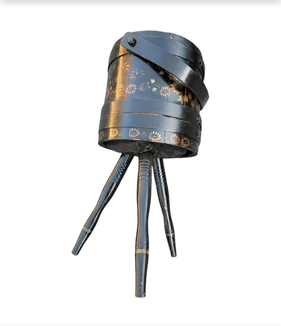 1920s Hand-Crafted, Painted And Decorated Tripod Firkin Or Sewing Bucket 5 1920s Hand-Crafted, Painted And Decorated Tripod Firkin Or Sewing Bucket - Image 5
