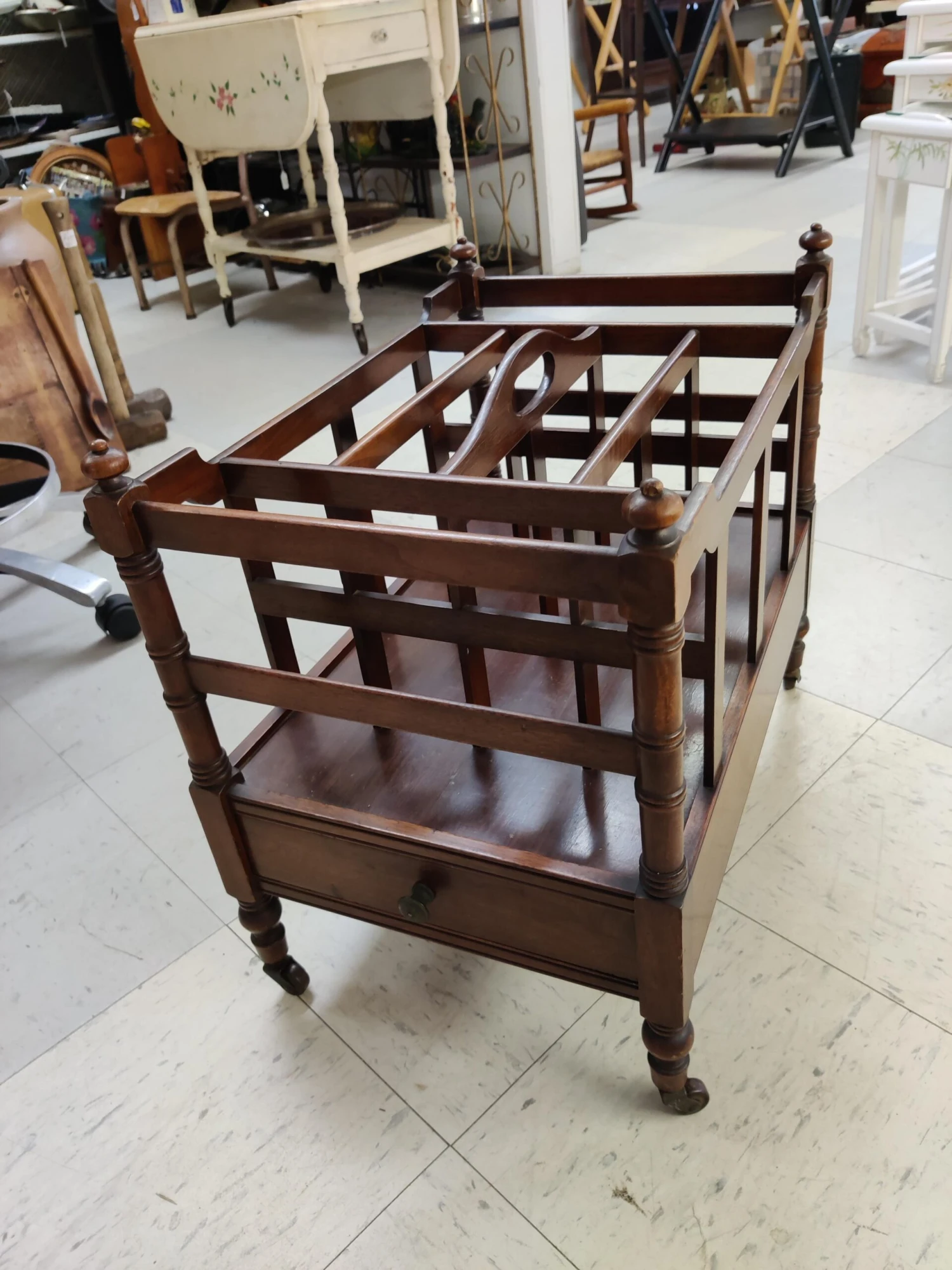 1930s Antique English Style Canterbury Mahogany Magazine Rack On Brass Casters 2 1930s Antique English Style Canterbury Mahogany Magazine Rack On Brass Casters - Image 2