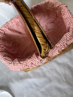 1950’s Americana Picnic Basket 13 1950’s Americana Picnic Basket -Chairish Shop 1950s americana picnic basket 0582