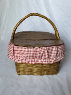 1950’s Americana Picnic Basket 11 1950’s Americana Picnic Basket -Chairish Shop 1950s americana picnic basket 4712