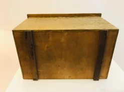 1950s Faux Bois Brass Clad Wooden Storage Box With Egg & Dart Embossed Top Traditional Home 14 1950s Faux Bois Brass Clad Wooden Storage Box With Egg & Dart Embossed Top Traditional Home -Chairish Shop 1950s faux bois brass clad wooden storage box with egg and dart embossed top traditional home 2286 scaled