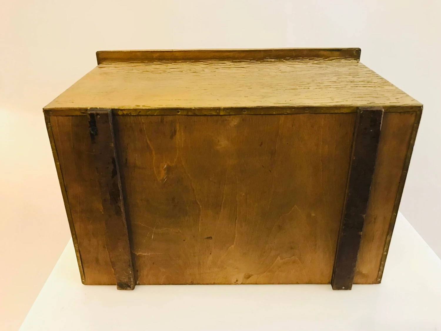 1950s Faux Bois Brass Clad Wooden Storage Box With Egg & Dart Embossed Top Traditional Home 5 1950s Faux Bois Brass Clad Wooden Storage Box With Egg & Dart Embossed Top Traditional Home - Image 5