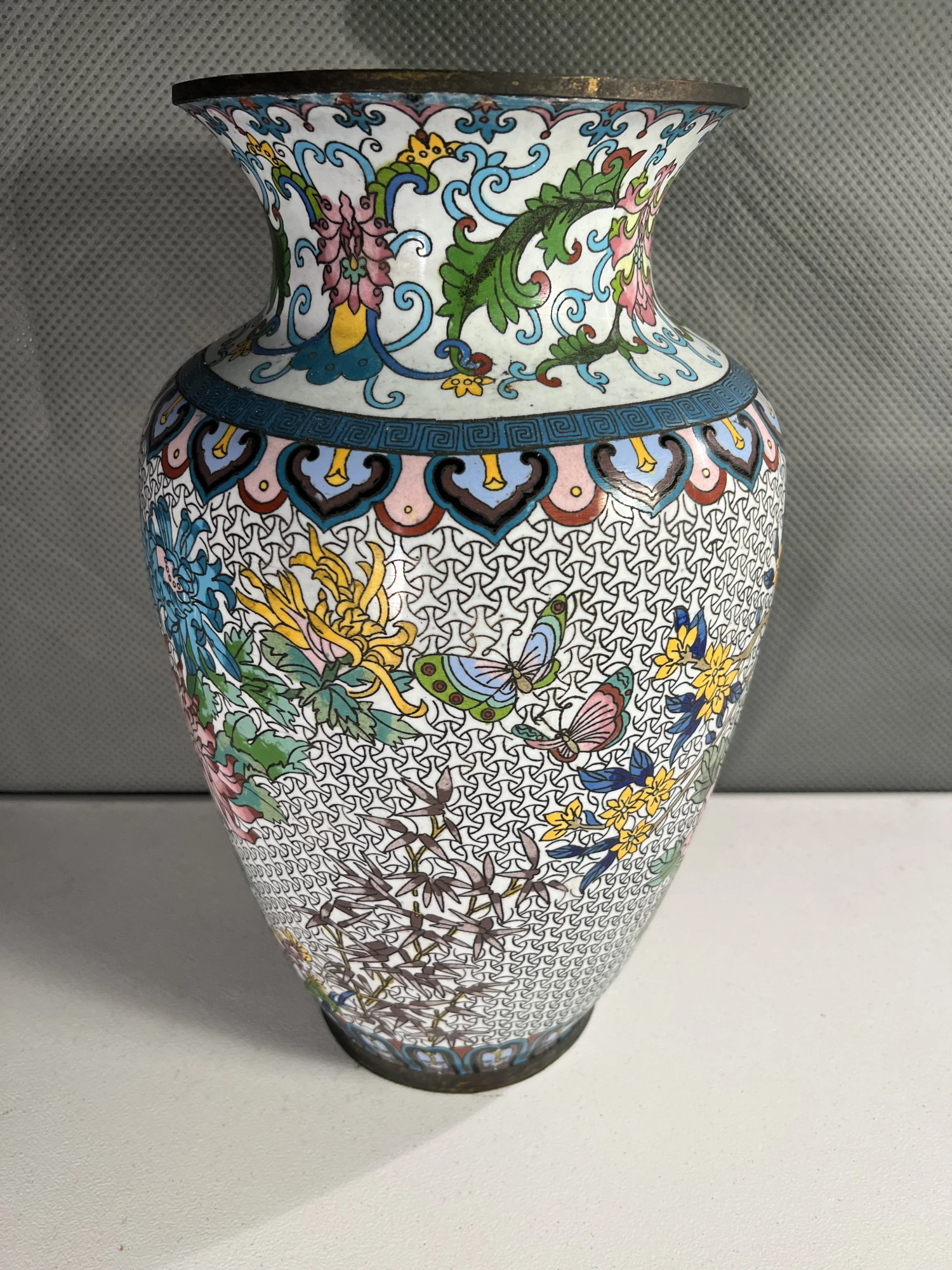 1950s Large Floral Cloisonné Vase Or Umbrella Stand 3 1950s Large Floral Cloisonné Vase Or Umbrella Stand - Image 3