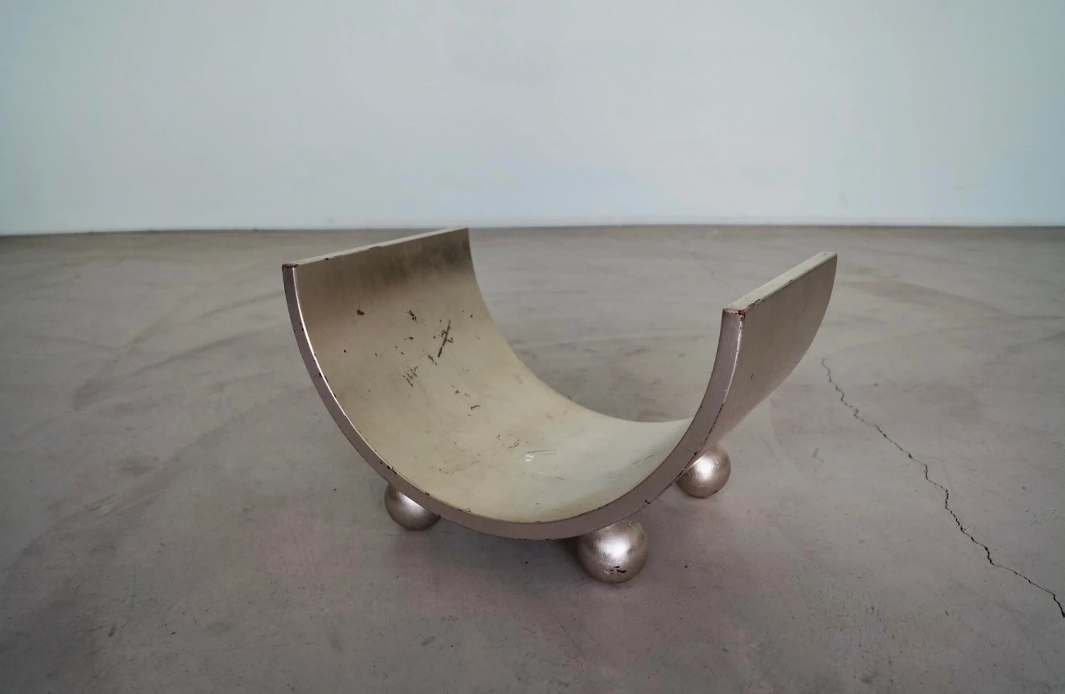 1950's Mid-Century Modern Bentwood Silver Leaf Magazine Rack 4 1950's Mid-Century Modern Bentwood Silver Leaf Magazine Rack - Image 4