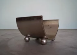 1950's Mid-Century Modern Bentwood Silver Leaf Magazine Rack 15 1950's Mid-Century Modern Bentwood Silver Leaf Magazine Rack -Chairish Shop 1950s mid century modern bentwood silver leaf magazine rack 1333