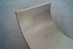 1950's Mid-Century Modern Bentwood Silver Leaf Magazine Rack 19 1950's Mid-Century Modern Bentwood Silver Leaf Magazine Rack -Chairish Shop 1950s mid century modern bentwood silver leaf magazine rack 6292 scaled