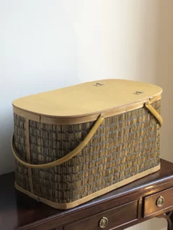 1960s Mid-Century Modern Raffia Picnic Basket 12 1960s Mid-Century Modern Raffia Picnic Basket -Chairish Shop 1960s mid century modern raffia picnic basket 5209