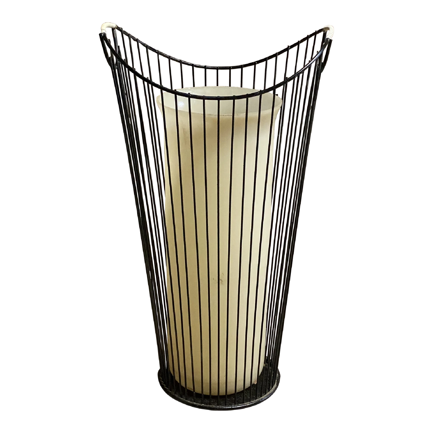 1960s Mid Century Modern Wire Rod Umbrella Stand 1 1960s Mid Century Modern Wire Rod Umbrella Stand