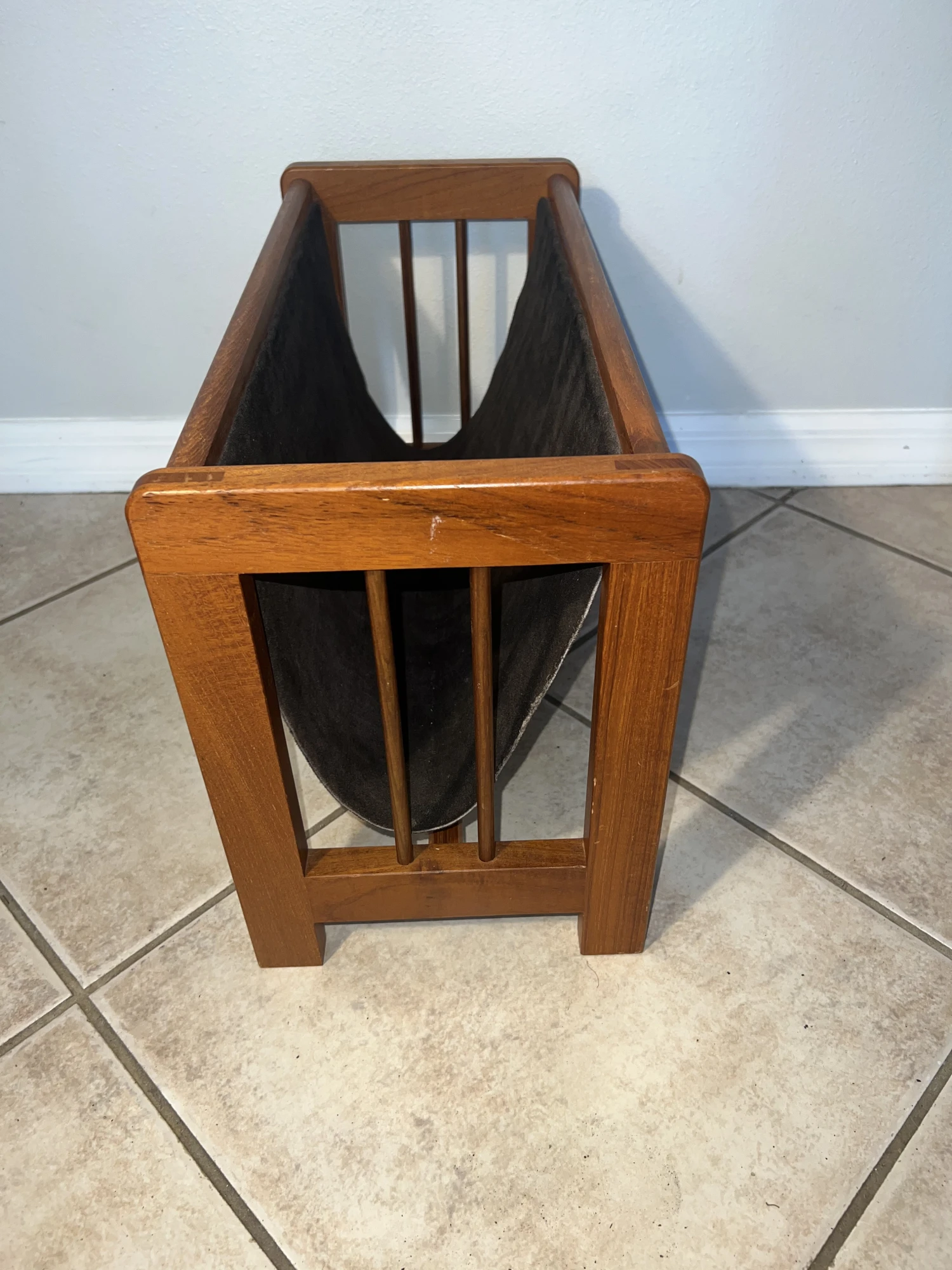 1960s Teak & Suede Leather Magazine Rack, Made In Denmark 6 1960s Teak & Suede Leather Magazine Rack, Made In Denmark - Image 6