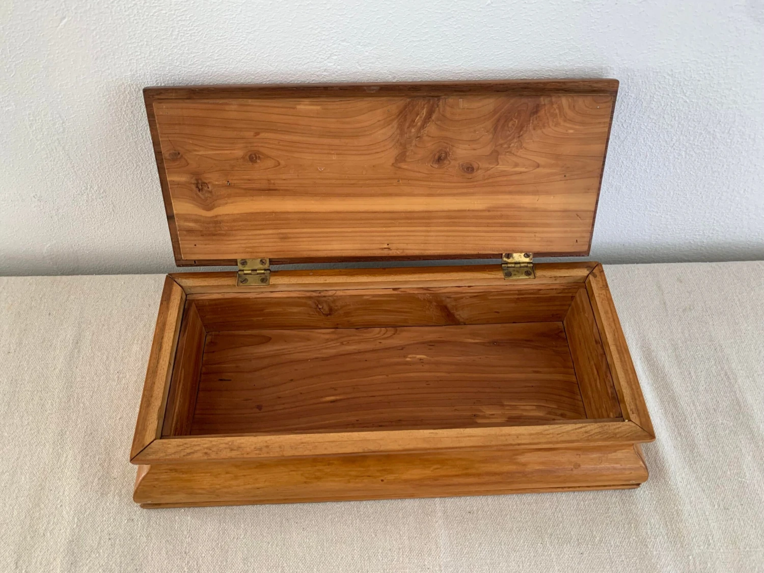 1970s Boho Style Hippie Wooden Stash Box 5 1970s Boho Style Hippie Wooden Stash Box - Image 5