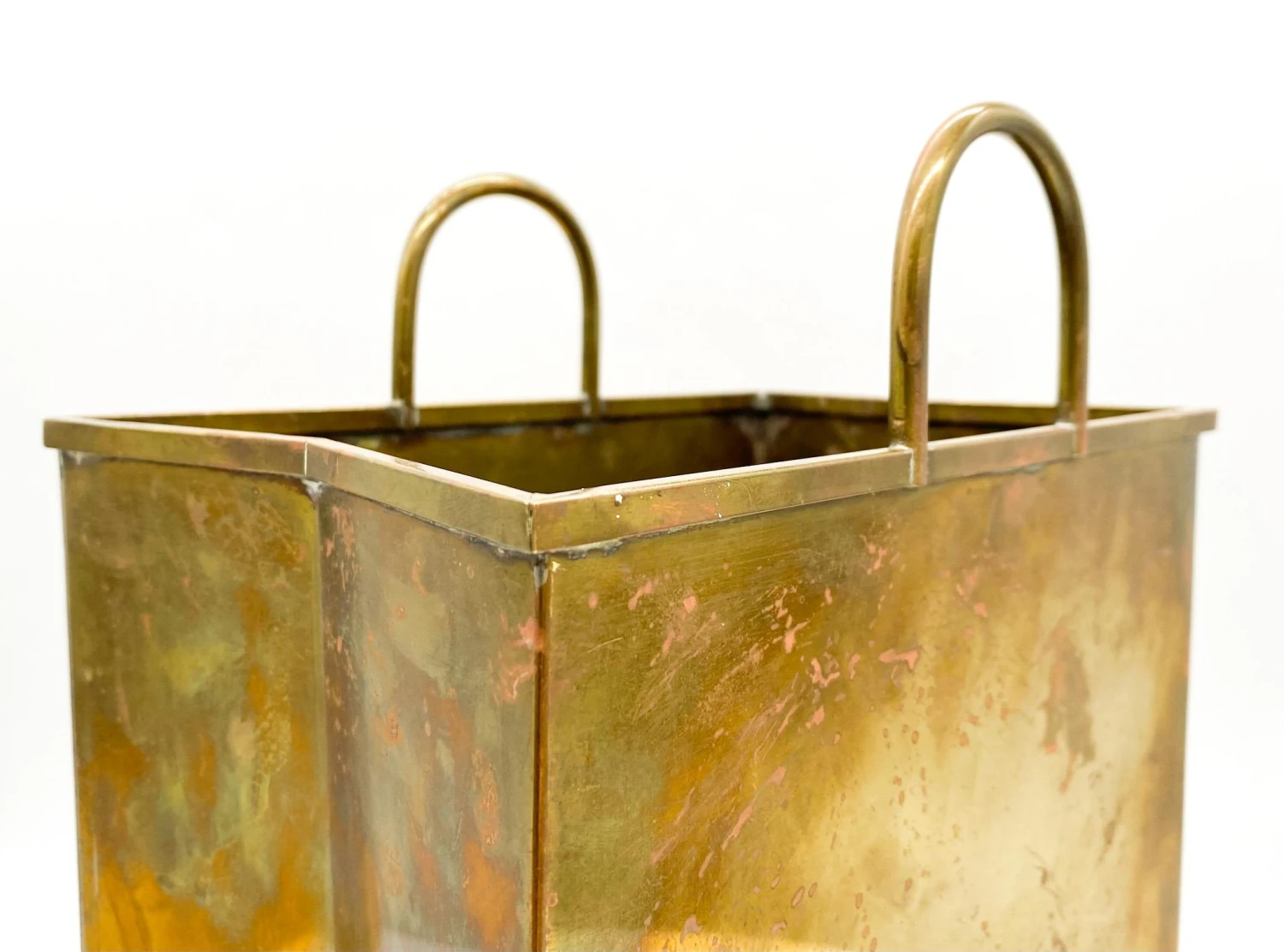 1970's Italian Brass Shopping Bag Magazine Holder After Gio Ponti 10 1970's Italian Brass Shopping Bag Magazine Holder After Gio Ponti - Image 10