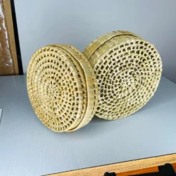 1970s Vintage Nesting Shelled Baskets- A Pair -Chairish Shop 1970s vintage nesting shelled baskets a pair 8154 scaled