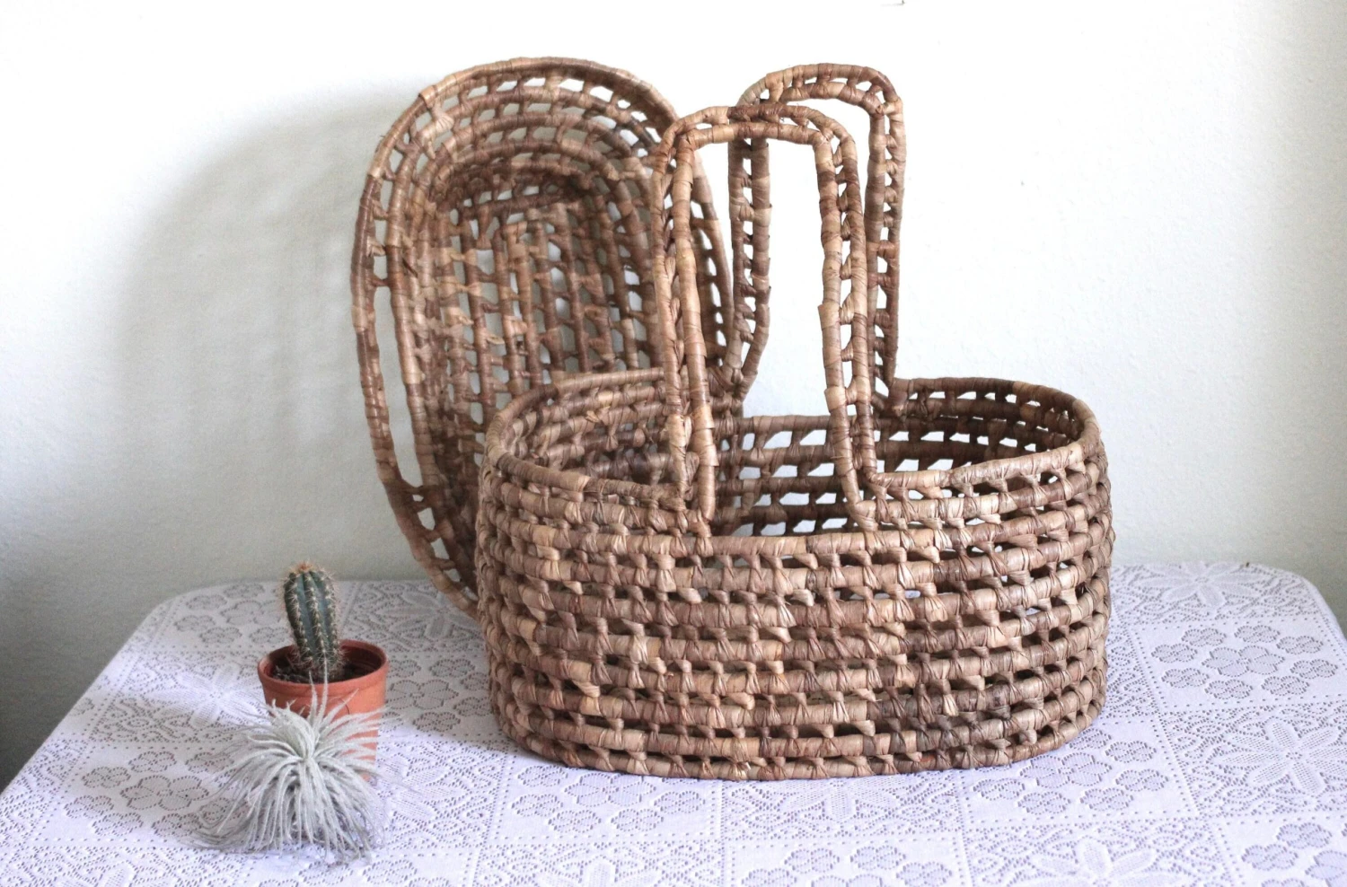 1970s Woven Lidded Basket With Handles 6 1970s Woven Lidded Basket With Handles - Image 6