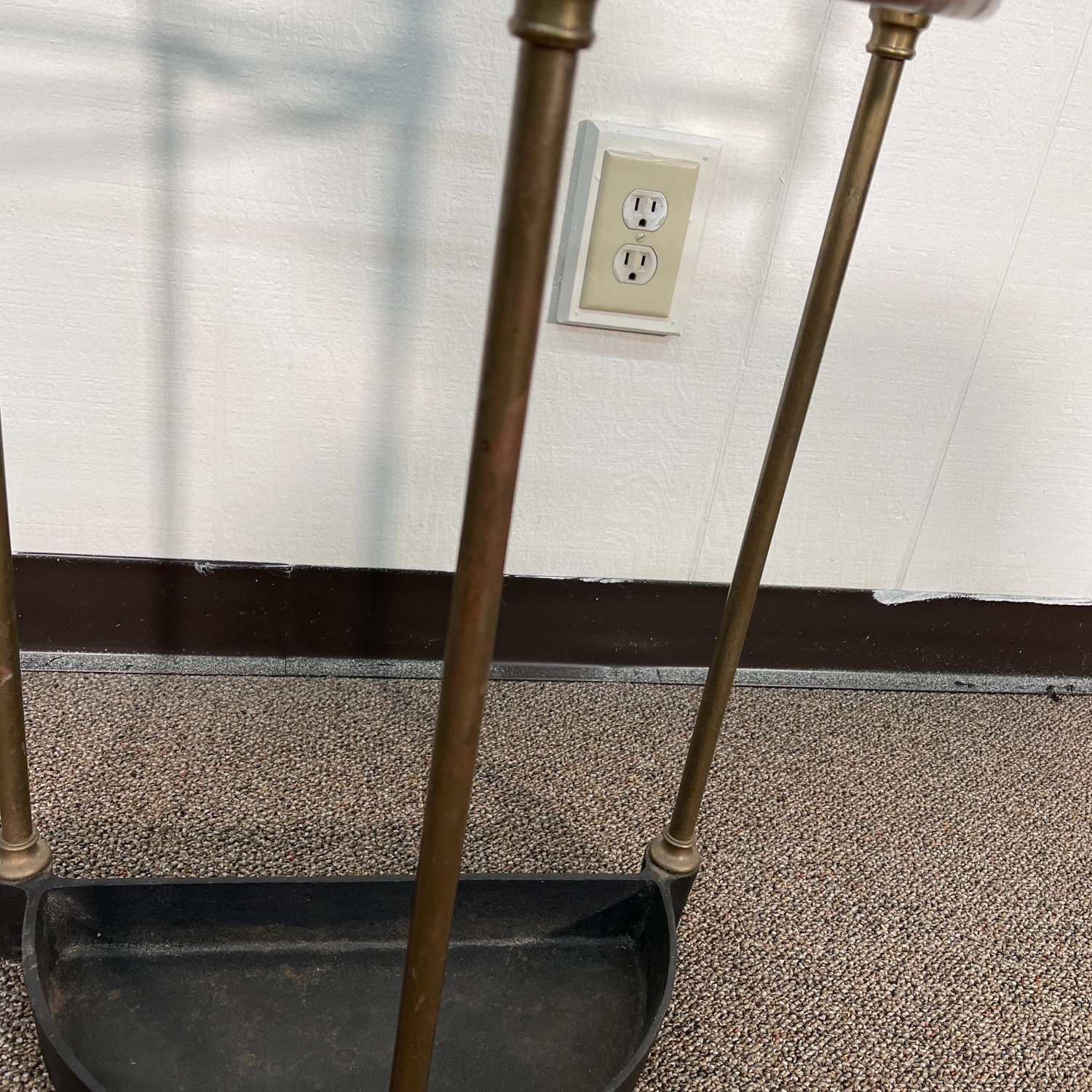 1980s Brass Fish Umbrella Stand With Iron Base 2 1980s Brass Fish Umbrella Stand With Iron Base - Image 2