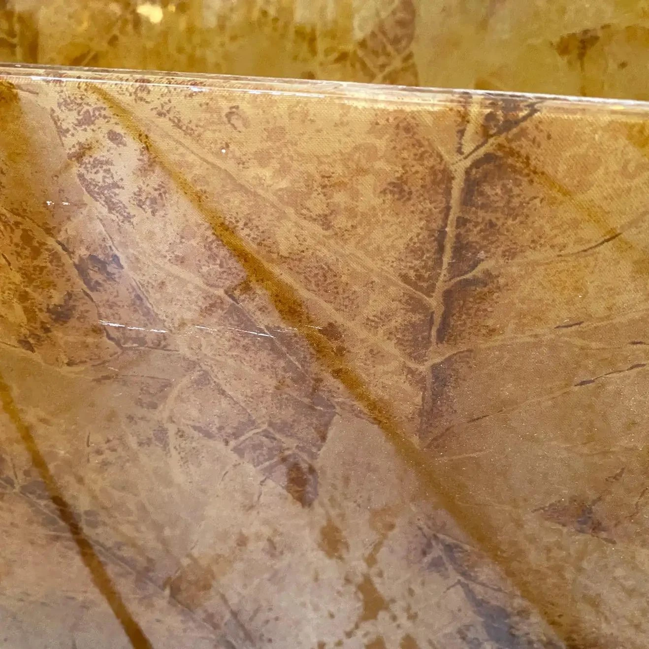 1980s Set Of Two Modernist Lucite Italian Magazine Stands 9 1980s Set Of Two Modernist Lucite Italian Magazine Stands - Image 9