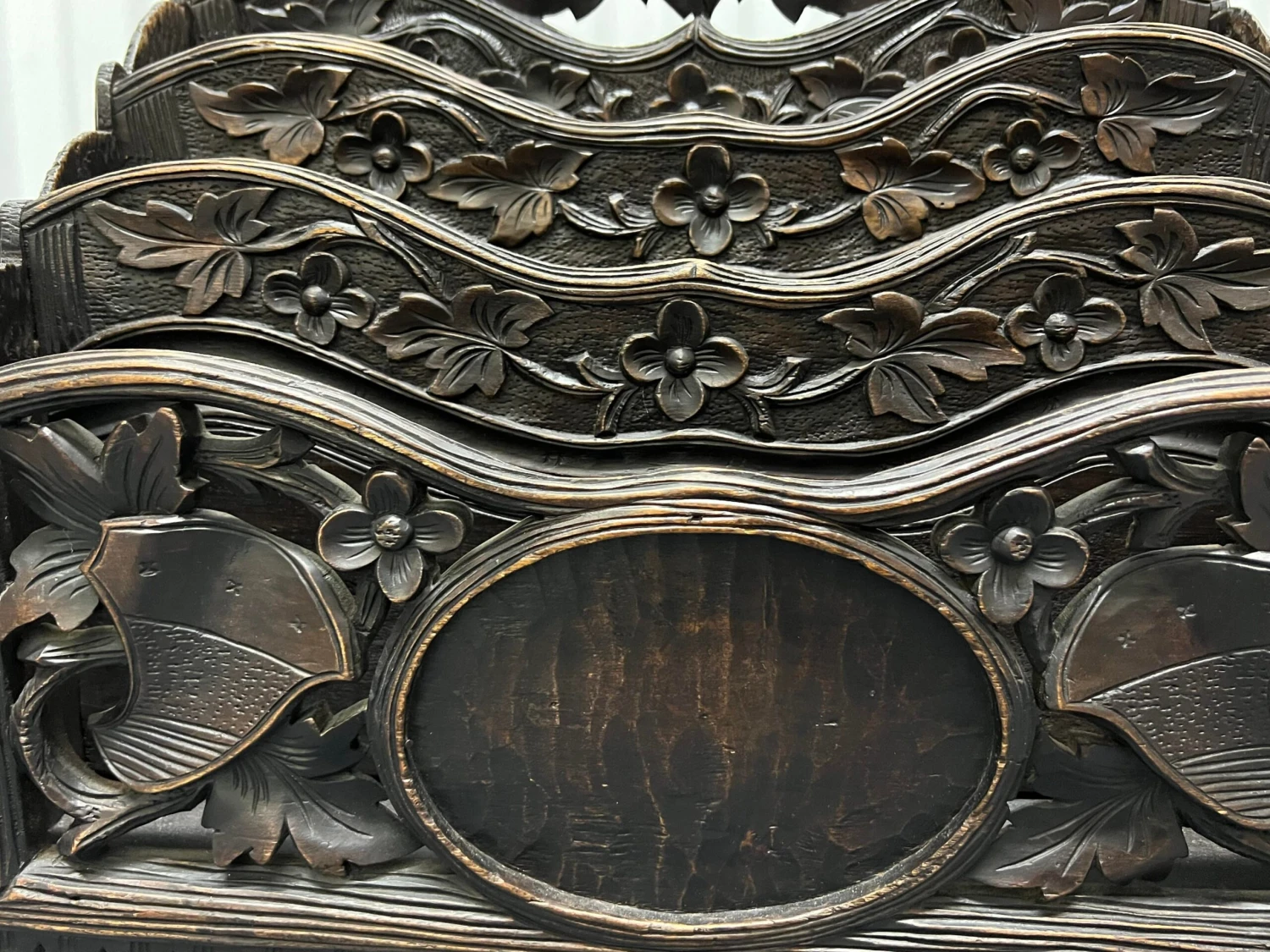 19th Century Antique German Or Swiss Black Forest Hand Carved 3 Section Foliate Canterbury With Handle 7 19th Century Antique German Or Swiss Black Forest Hand Carved 3 Section Foliate Canterbury With Handle - Image 7