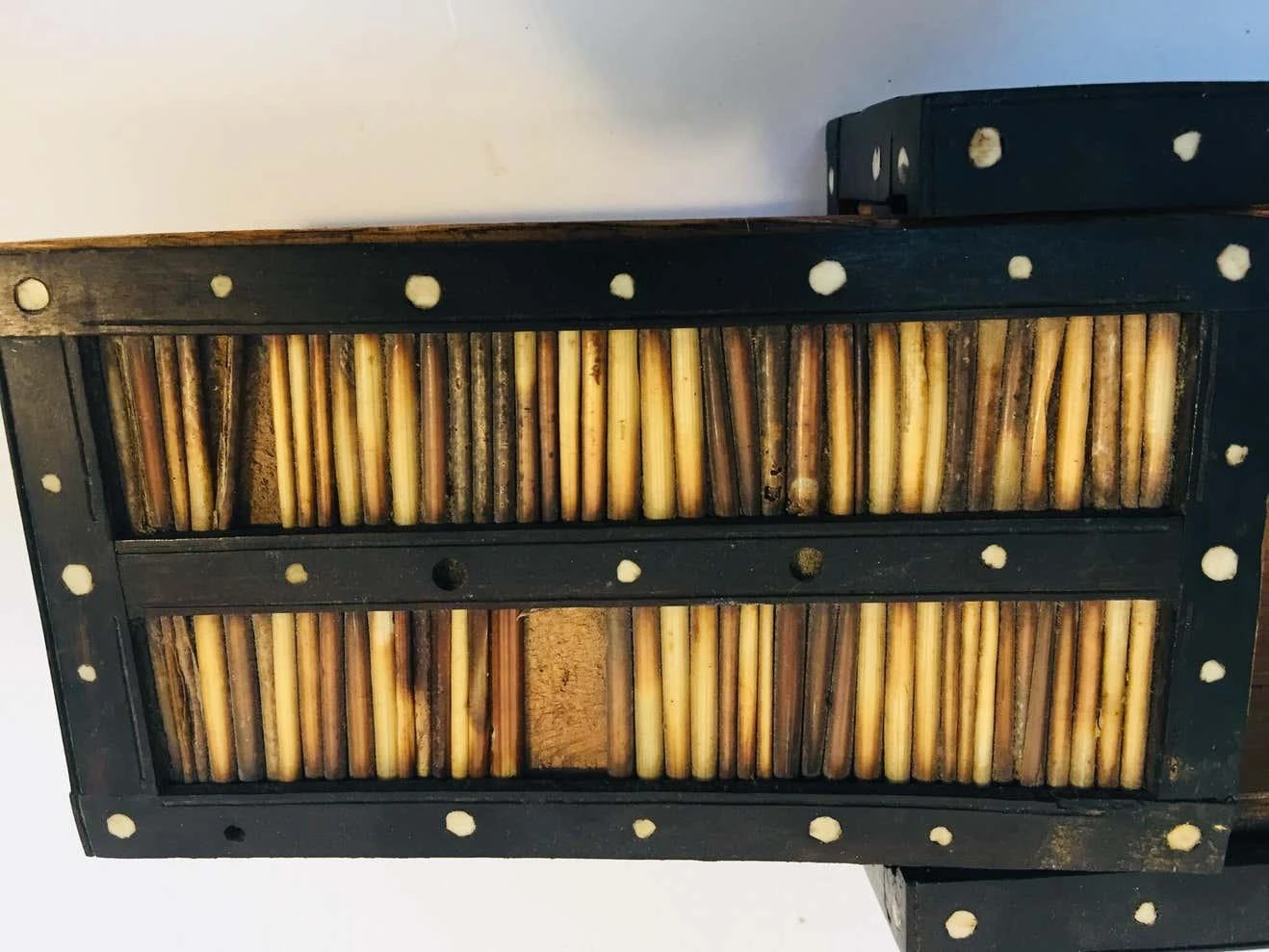 Antique Anglo Indian Box Handcrafted With Porcupine Quills 3 Antique Anglo Indian Box Handcrafted With Porcupine Quills - Image 3