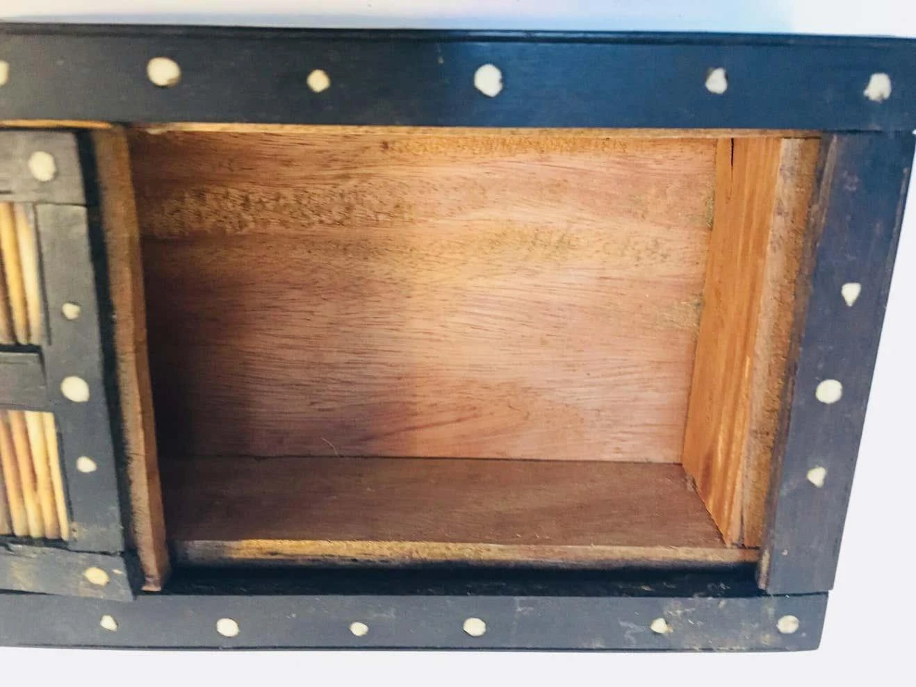 Antique Anglo Indian Box Handcrafted With Porcupine Quills 2 Antique Anglo Indian Box Handcrafted With Porcupine Quills - Image 2