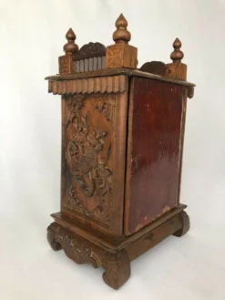 Antique Chinese Box With Decor Of Dragons 18 Antique Chinese Box With Decor Of Dragons -Chairish Shop antique chinese box with decor of dragons 4824