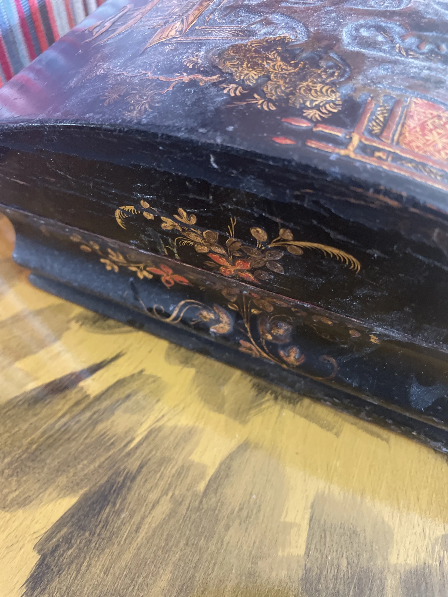 Antique Chinese Export Chinoiserie Black Lacquer Box 5 Antique Chinese Export Chinoiserie Black Lacquer Box - Image 5
