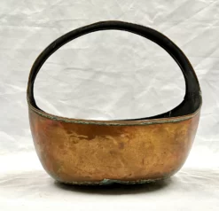 Antique Copper Basket W/Dovetail Crimped Seams 14 Antique Copper Basket W/Dovetail Crimped Seams -Chairish Shop antique copper basket wdovetail crimped seams 6073