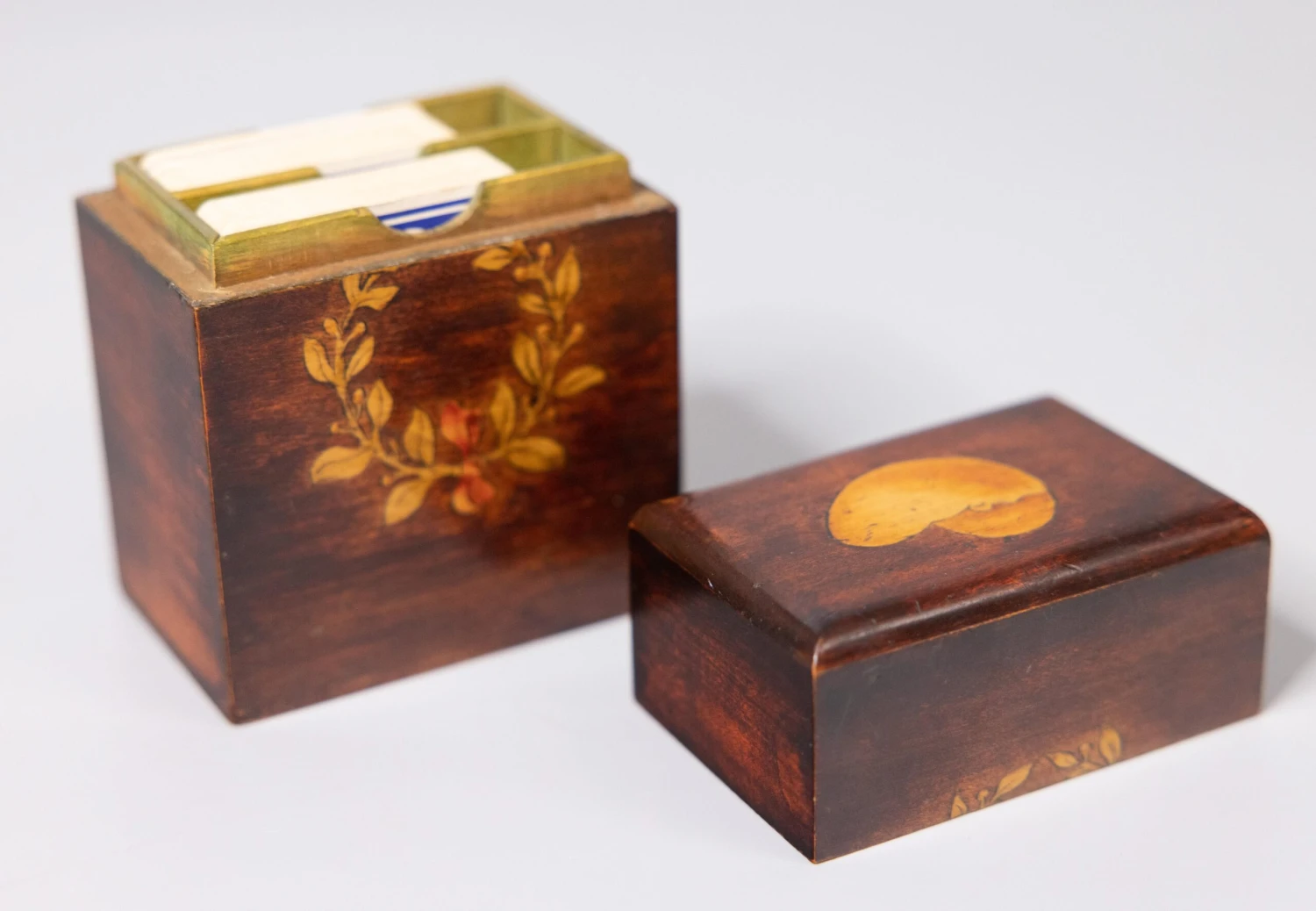 Antique English Sheraton Style Mahogany Playing Cards Box 7 Antique English Sheraton Style Mahogany Playing Cards Box - Image 7