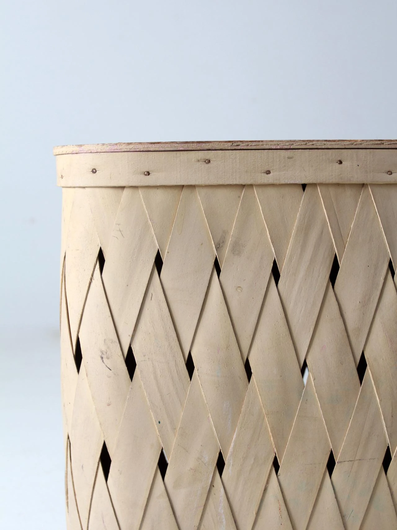 Antique Hamper Basket 9 Antique Hamper Basket - Image 9