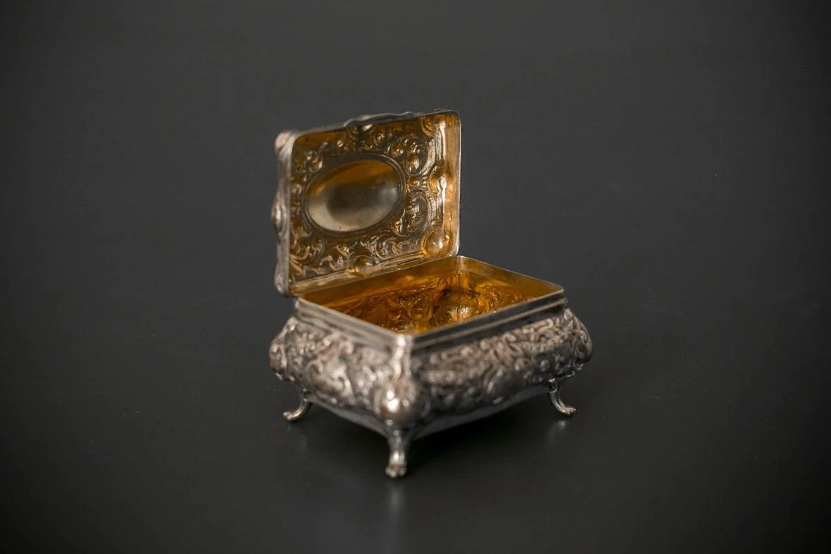 Antique Silver Sugar Bowl 5 Antique Silver Sugar Bowl - Image 5