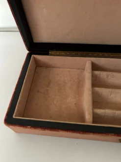 Antique Velvet Vanity Jewelry Box Made In Italy 14 Antique Velvet Vanity Jewelry Box Made In Italy -Chairish Shop antique velvet vanity jewelry box made in italy 7423