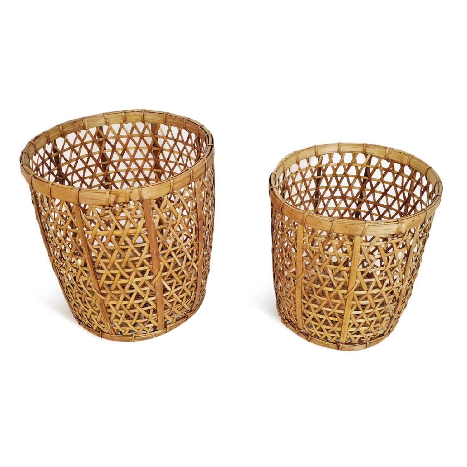 Bamboo Weave Basket Medium 5 Bamboo Weave Basket Medium - Image 5