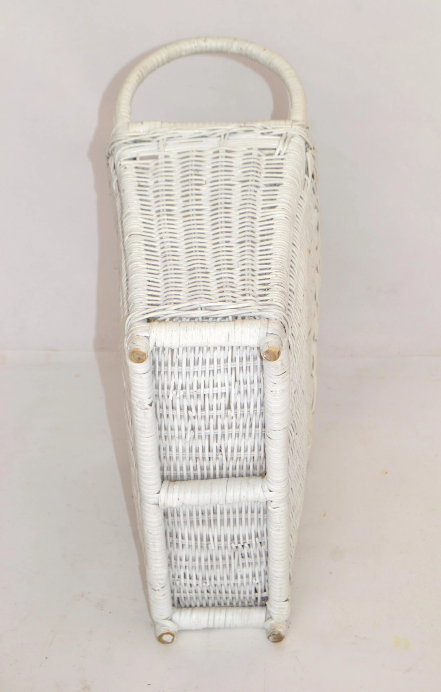 Bohemian Chic White Bleached Magazine Rack Handwoven Wicker & Rattan 1970 10 Bohemian Chic White Bleached Magazine Rack Handwoven Wicker & Rattan 1970 - Image 10