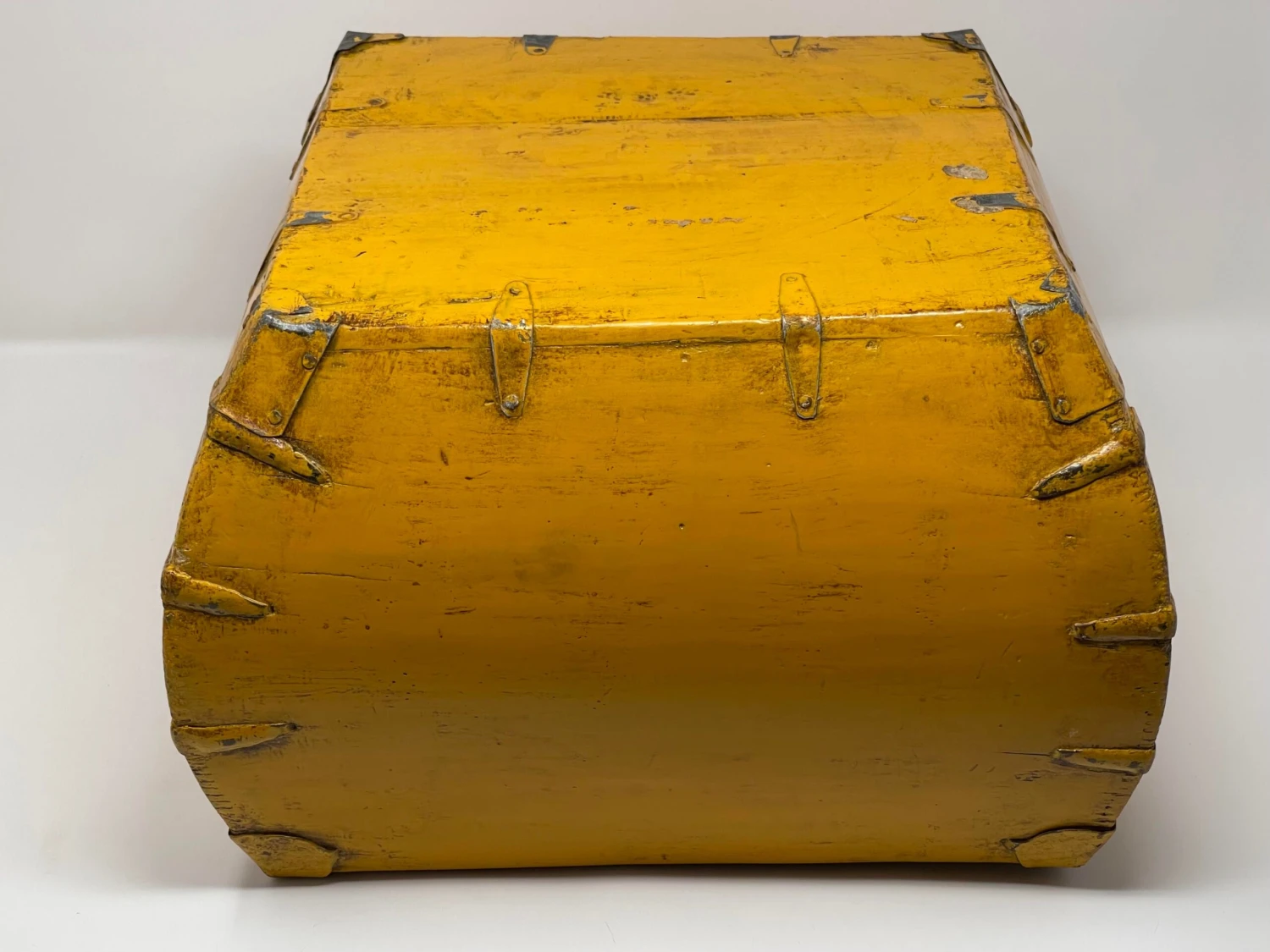 Early 20th Century Chinese Wooden Rice Grain Dou Basket, Yellow Lacquer 7 Early 20th Century Chinese Wooden Rice Grain Dou Basket, Yellow Lacquer - Image 7