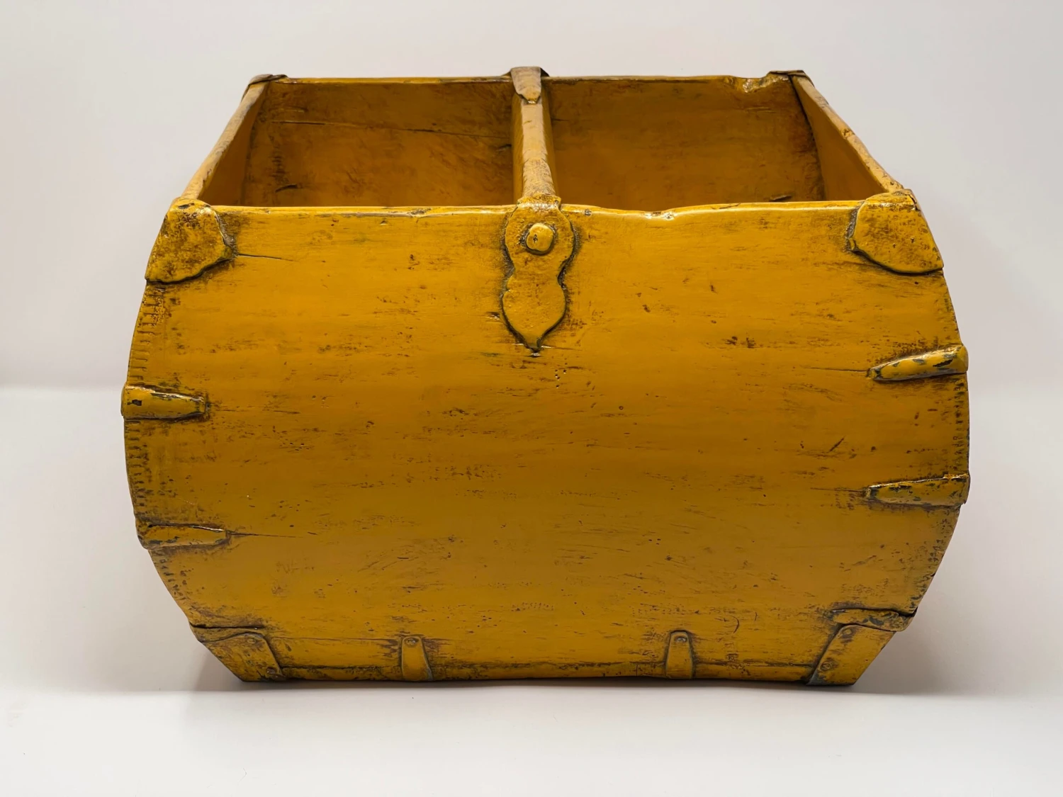 Early 20th Century Chinese Wooden Rice Grain Dou Basket, Yellow Lacquer 2 Early 20th Century Chinese Wooden Rice Grain Dou Basket, Yellow Lacquer - Image 2