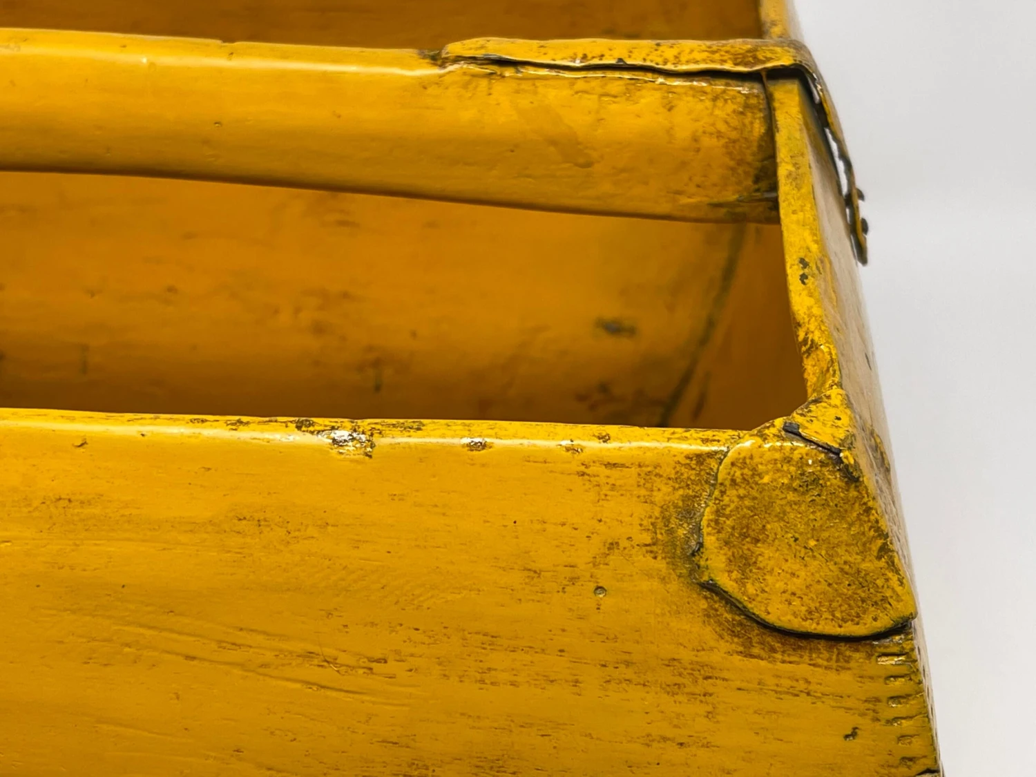 Early 20th Century Chinese Wooden Rice Grain Dou Basket, Yellow Lacquer 5 Early 20th Century Chinese Wooden Rice Grain Dou Basket, Yellow Lacquer - Image 5