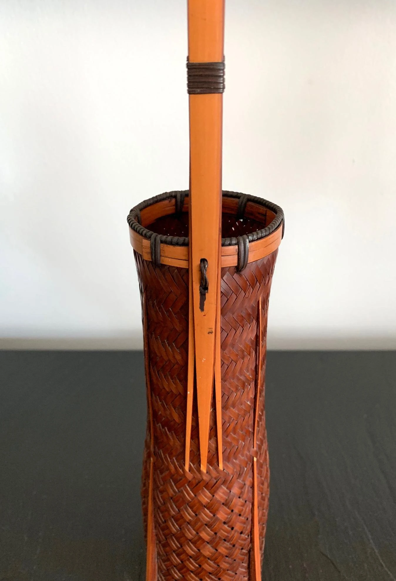 Early 20th Century Japanese Lacquered Ikebana Bamboo Basket 8 Early 20th Century Japanese Lacquered Ikebana Bamboo Basket - Image 8