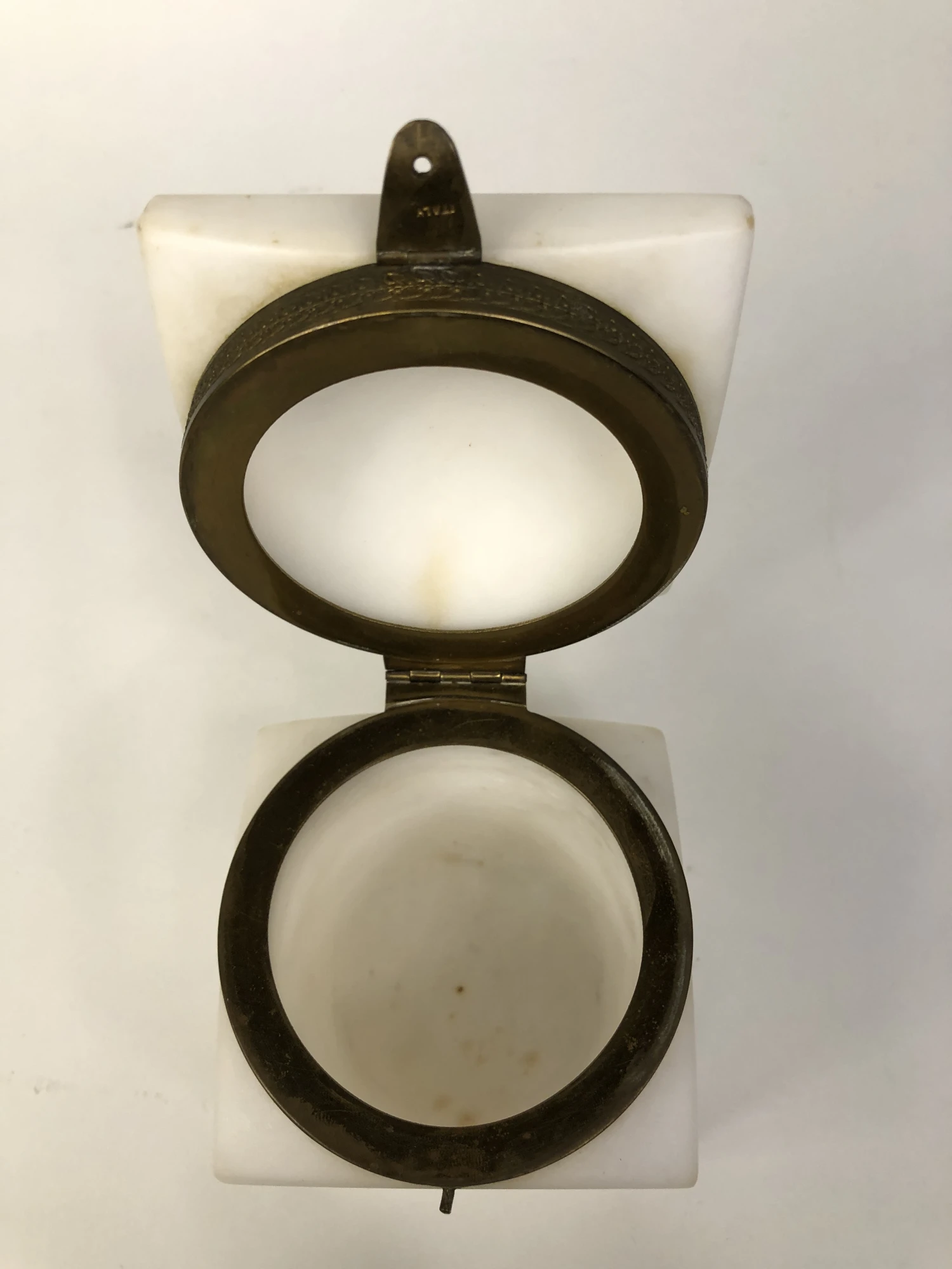 Early 20th Century Vintage Alabaster Box 2 Early 20th Century Vintage Alabaster Box - Image 2