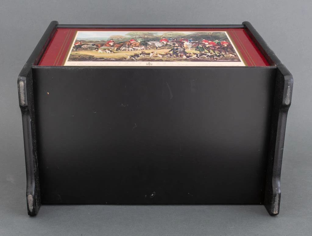 English Fox Hunting Themed Magazine Rack 7 English Fox Hunting Themed Magazine Rack - Image 7