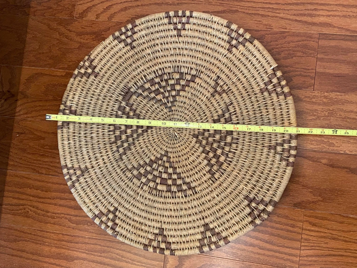 Extra Large Wide Handwoven In The Style Of Papago/Tohono O'Odham Tray 4 Extra Large Wide Handwoven In The Style Of Papago/Tohono O'Odham Tray - Image 4