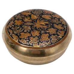 French Decorative Jewerly Box In Brass With Flower Pattern, 1970 11 French Decorative Jewerly Box In Brass With Flower Pattern, 1970 -Chairish Shop french decorative jewerly box in brass with flower pattern 1970 7031