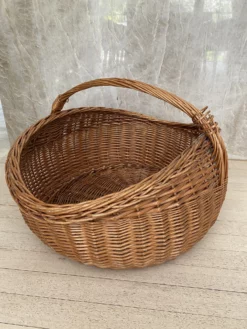 French Large Rattan Basket -Chairish Shop french large rattan basket 2903