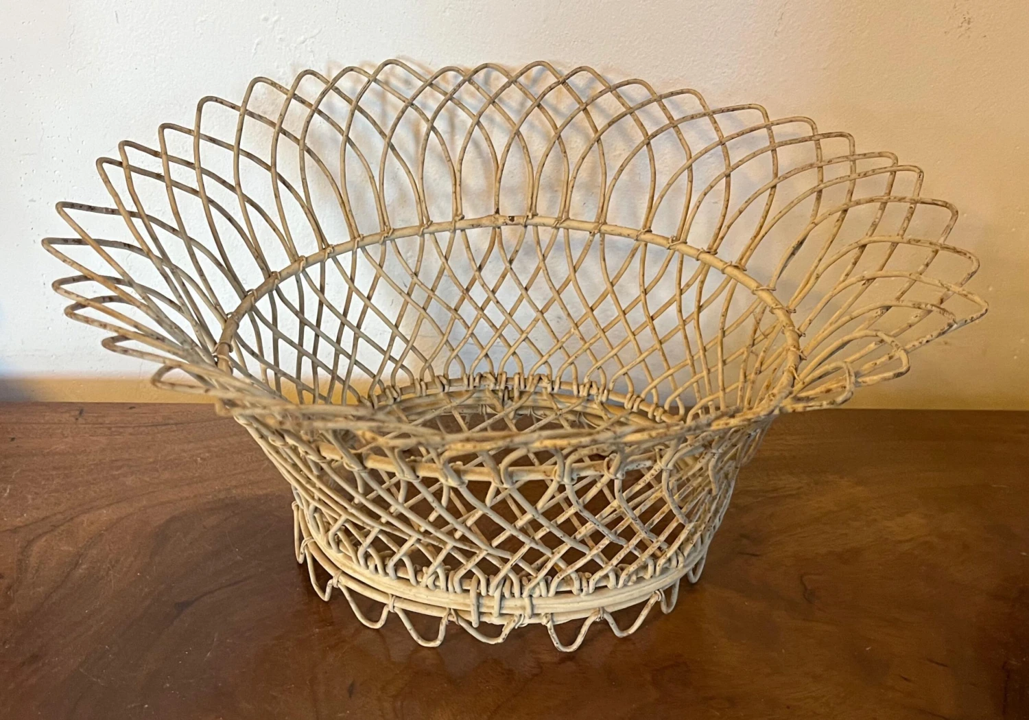 French Victorian Oval Wire Garden Basket Or Planter 4 French Victorian Oval Wire Garden Basket Or Planter - Image 4