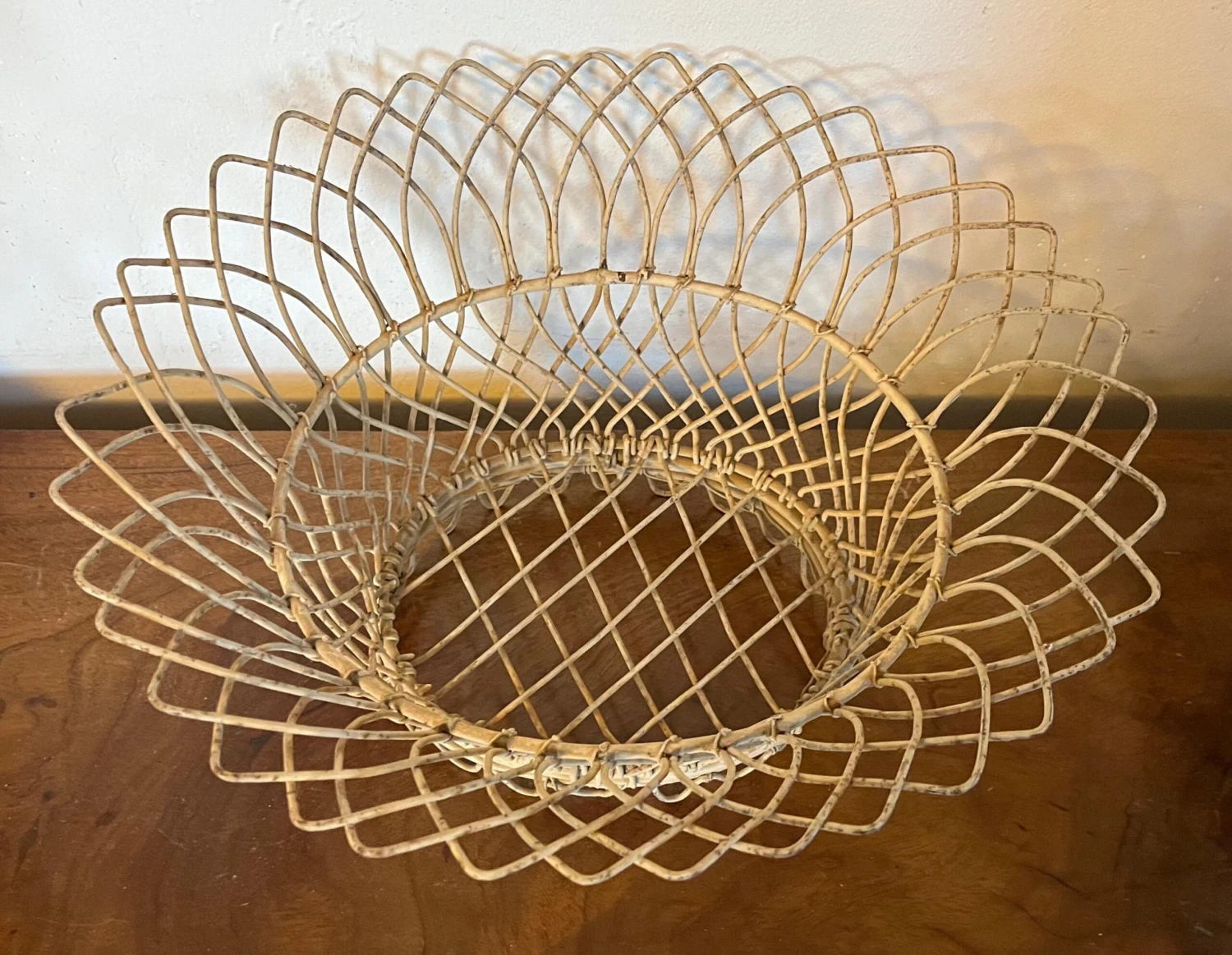 French Victorian Oval Wire Garden Basket Or Planter 5 French Victorian Oval Wire Garden Basket Or Planter - Image 5