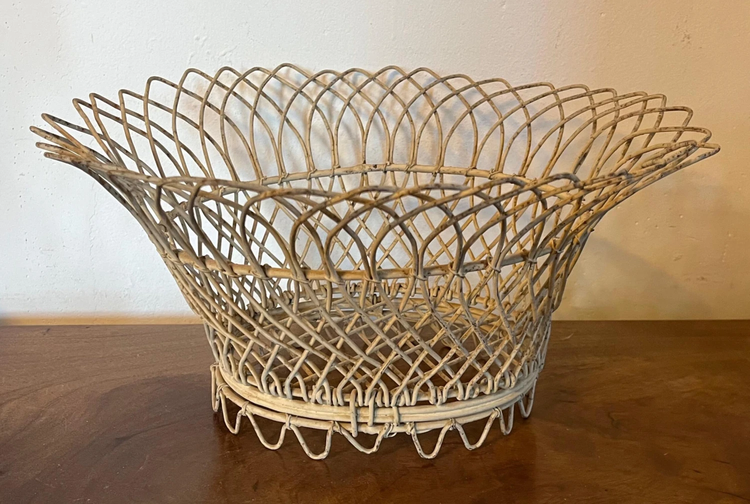 French Victorian Oval Wire Garden Basket Or Planter 3 French Victorian Oval Wire Garden Basket Or Planter - Image 3