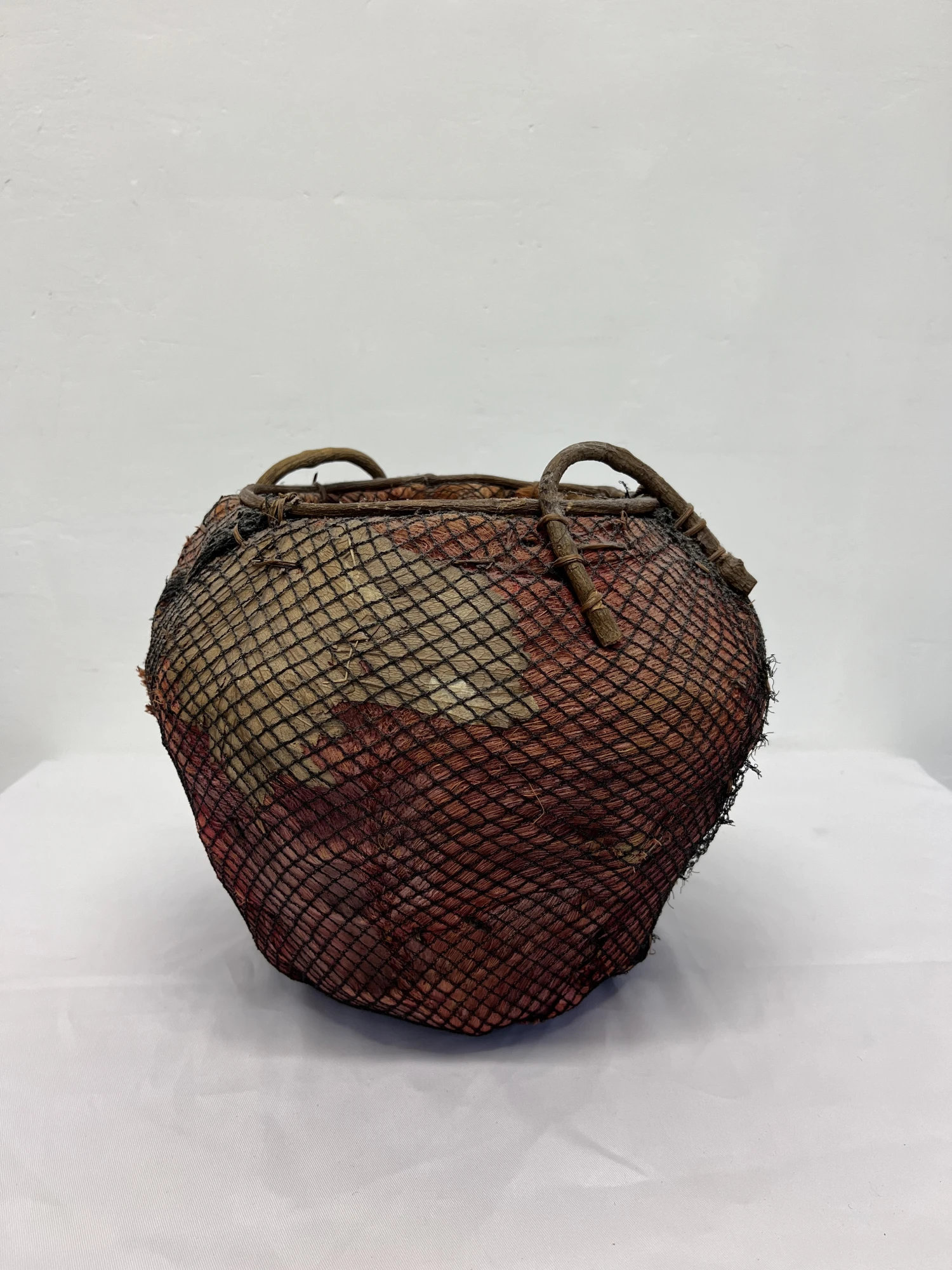 Handmade Natural Fiber And Leaf Basket Wrapped In Fish Net, 1970s 2 Handmade Natural Fiber And Leaf Basket Wrapped In Fish Net, 1970s - Image 2
