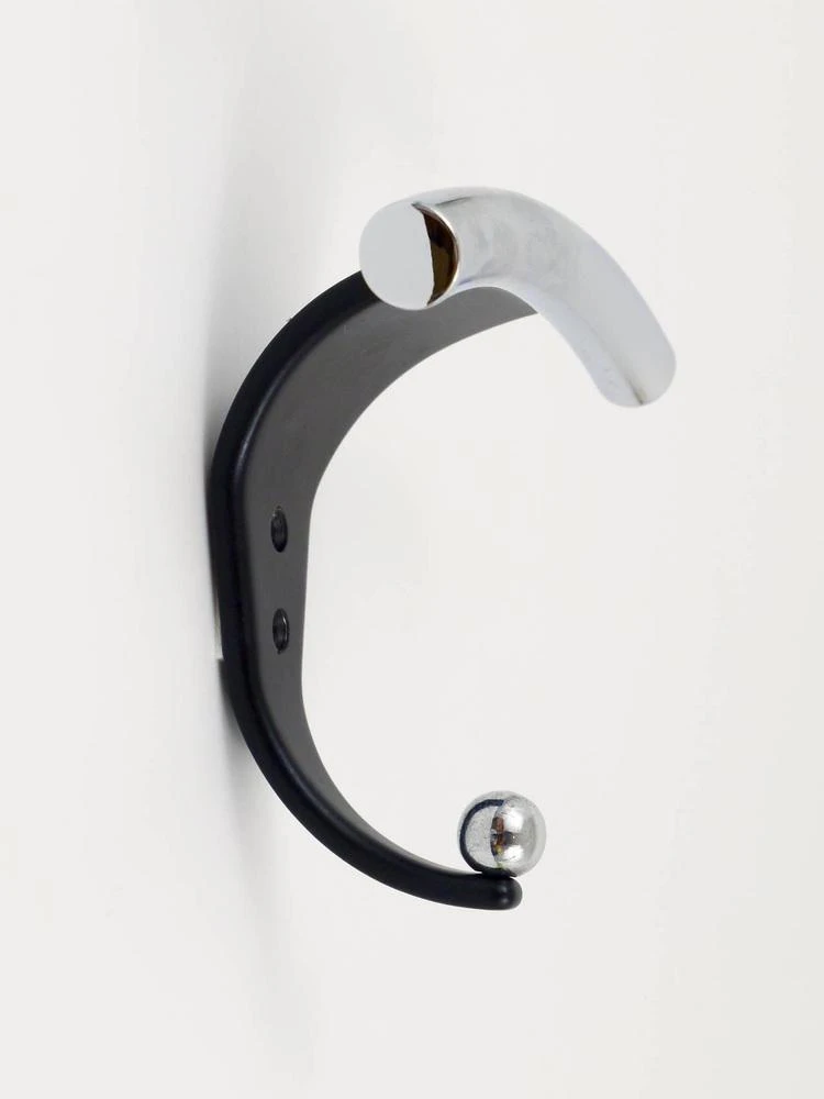 Italian Wall Coat Hook In Chrome And Black, 1980s 3 Italian Wall Coat Hook In Chrome And Black, 1980s - Image 3