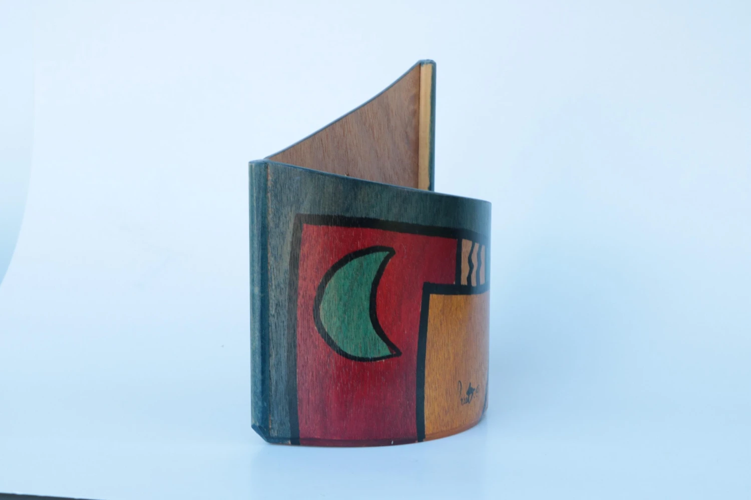 Kakadu Bentwood Moon Storage Bin 3 Kakadu Bentwood Moon Storage Bin - Image 3