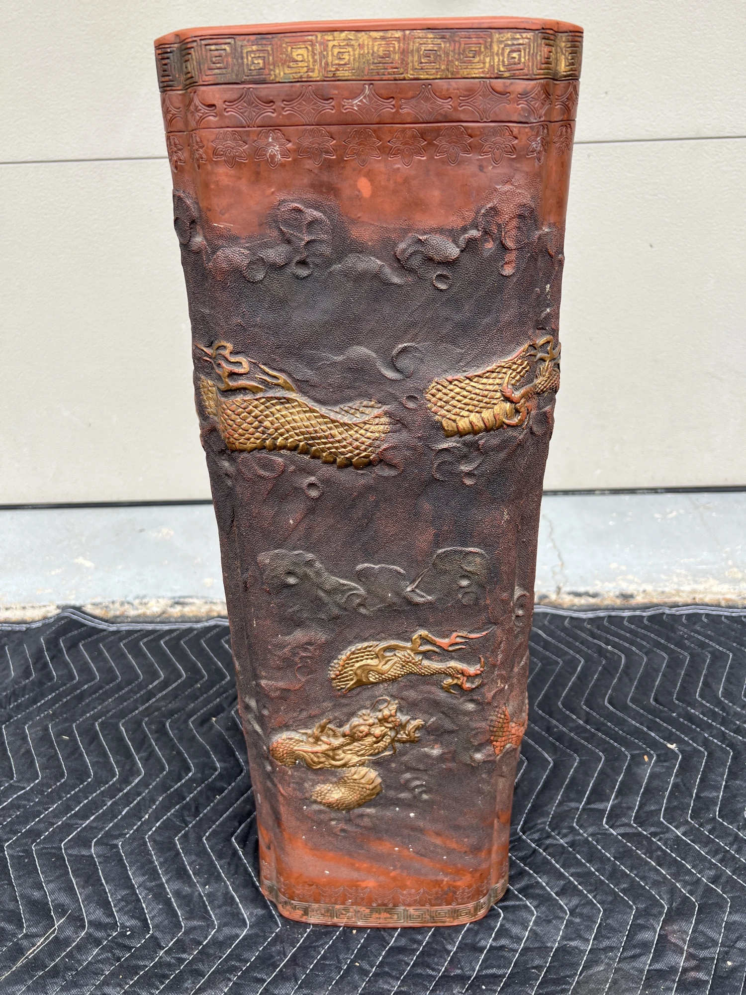 Late 19th Century Japanese Tokoname Terra Cotta Pottery Umbrella Stand 2 Late 19th Century Japanese Tokoname Terra Cotta Pottery Umbrella Stand - Image 2