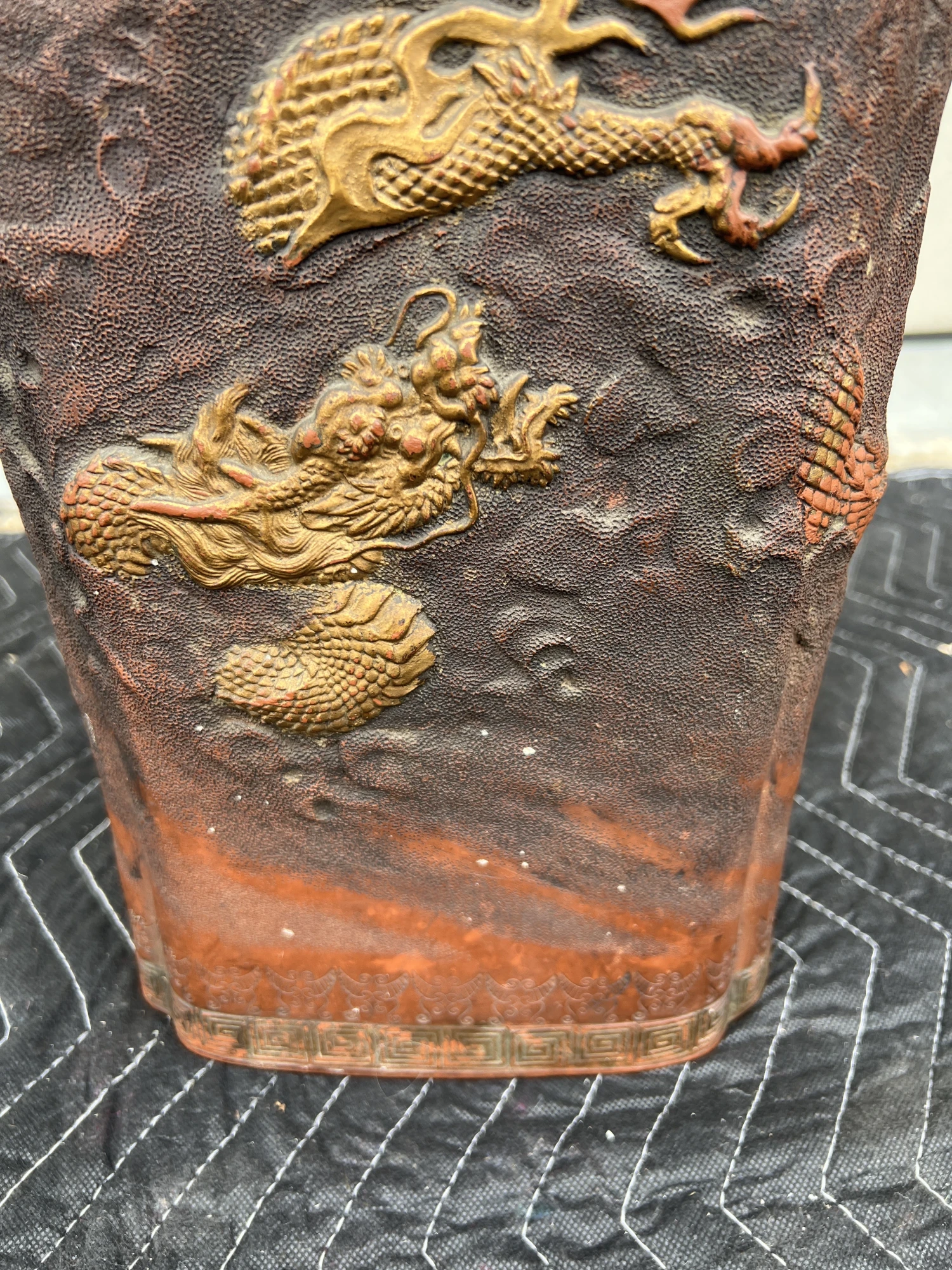 Late 19th Century Japanese Tokoname Terra Cotta Pottery Umbrella Stand 5 Late 19th Century Japanese Tokoname Terra Cotta Pottery Umbrella Stand - Image 5