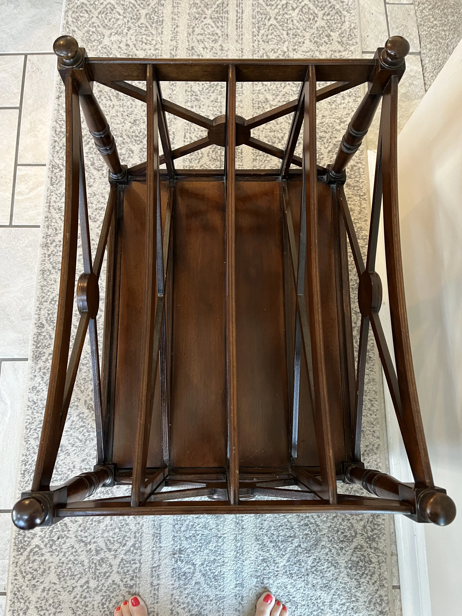 Magazine Rack - 1990s Georgian Style Carved Mahogany Canterbury Rack 8 Magazine Rack - 1990s Georgian Style Carved Mahogany Canterbury Rack - Image 8